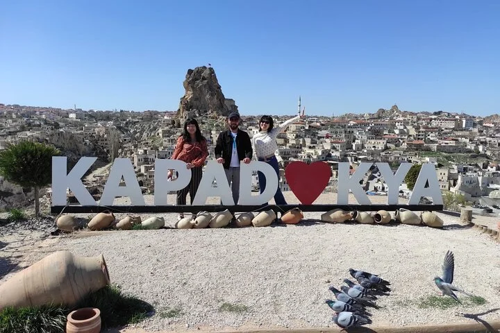 Private Green Tour with Luxury Vehicle and Guide