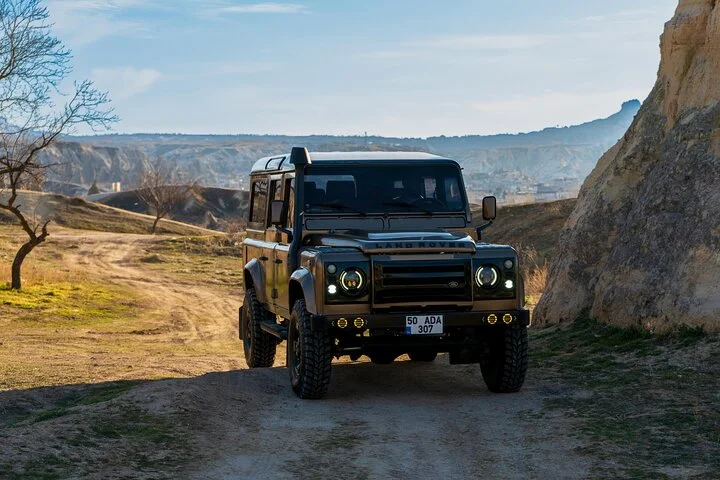 Private Jeep Safari Tour with Licensed Guide