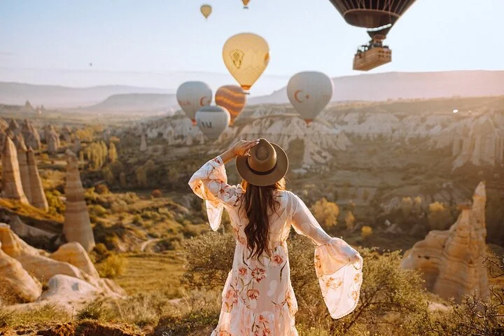 Private Photoshoot Experience in Magical Cappadocia