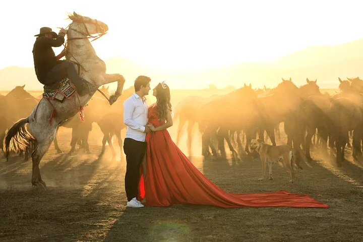 Private Photoshoot with Balloons in Cappadocia