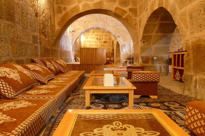 Private Transfers Nevşehir Apt to/from Kaymaklı or Özkonak Underground Cities