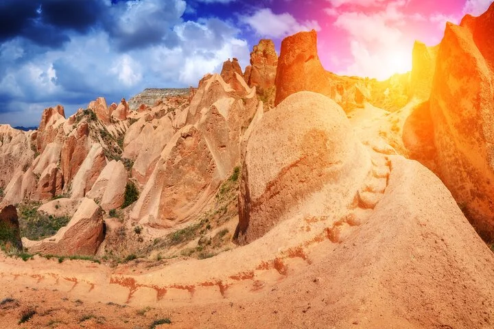 Red Valley Hiking and Underground City Tour