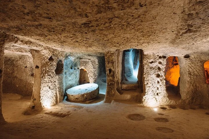 Red Valley Hiking & Underground City tour