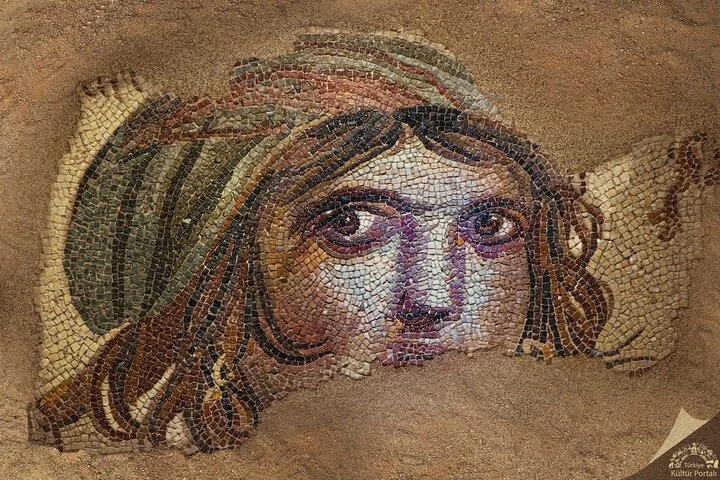 Southeast Anatolia Tour (Nemrut, Gobeklitepe, Zeugma)