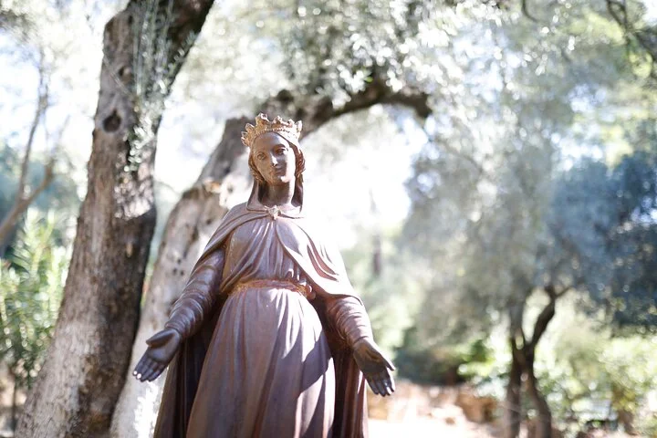 The Aegean Touch : Travel to Pamukkale, Priene, Ephesus, Kusadasi