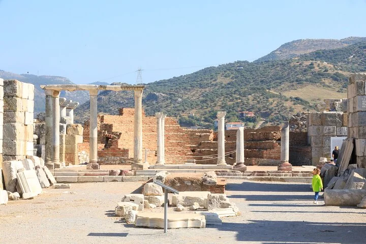 The Aegean Touch : Travel to Pamukkale, Priene, Ephesus, Kusadasi