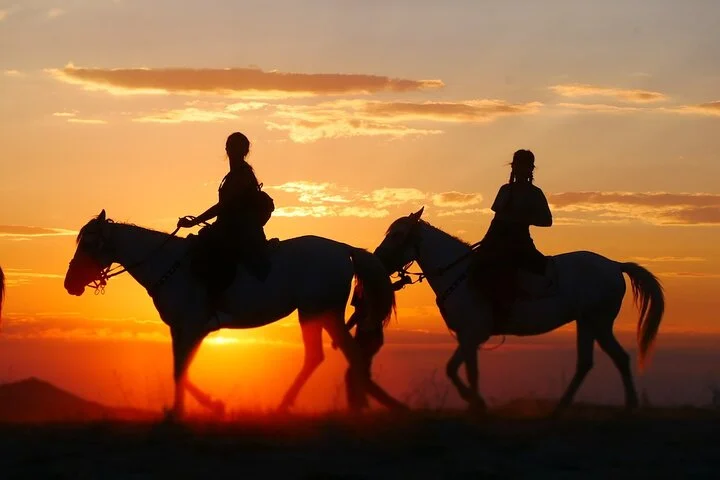 The Best Sunset Horseback Riding Tours in Cappadocia