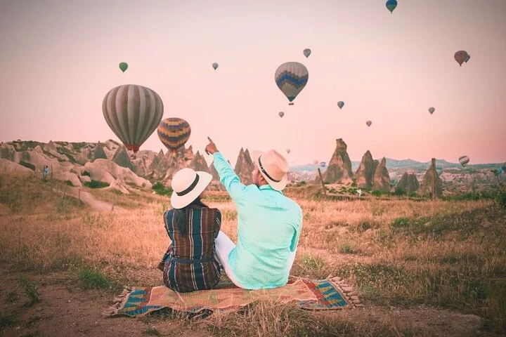 Unrise Cappadocia Hot Air Balloon First Flight-Hotel Transfer