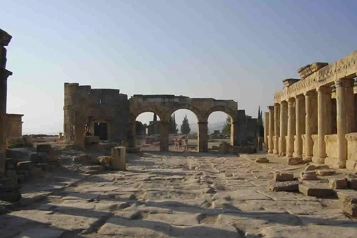 White Pamukkale Tour From Pamukkale - Small Group