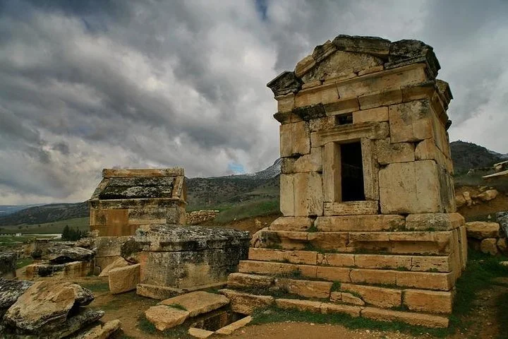 White Travertines Tour From Pamukkale - Small Group