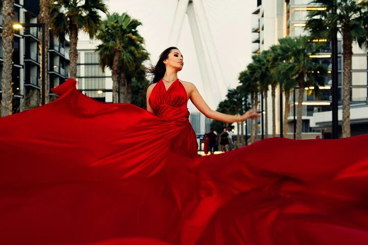 1-Hour Best locations in Dubai Private Guided Photoshoot Session