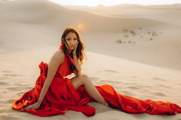 1-Hour Best locations in Dubai Private Guided Photoshoot Session