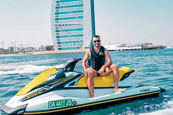 1-Hour Jet Ski Tour – Burj Al Arab, Atlantis, & Dubai Skyline