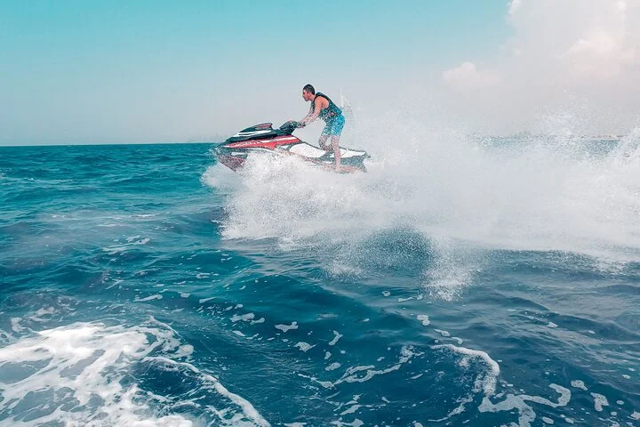 1-Hour Jet Ski Tour – Burj Al Arab, Atlantis, & Dubai Skyline