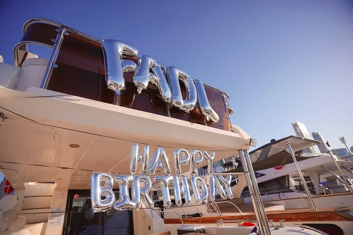 2 Hour Luxury Birthday Celebration on a Yacht in Dubai