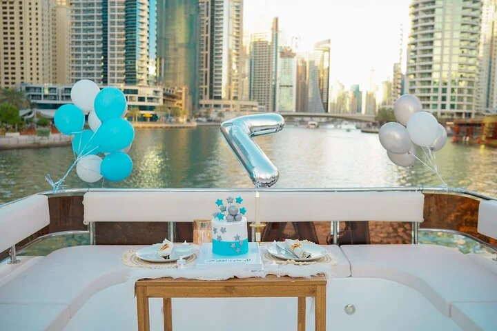 2 Hour Luxury Birthday Celebration on a Yacht in Dubai