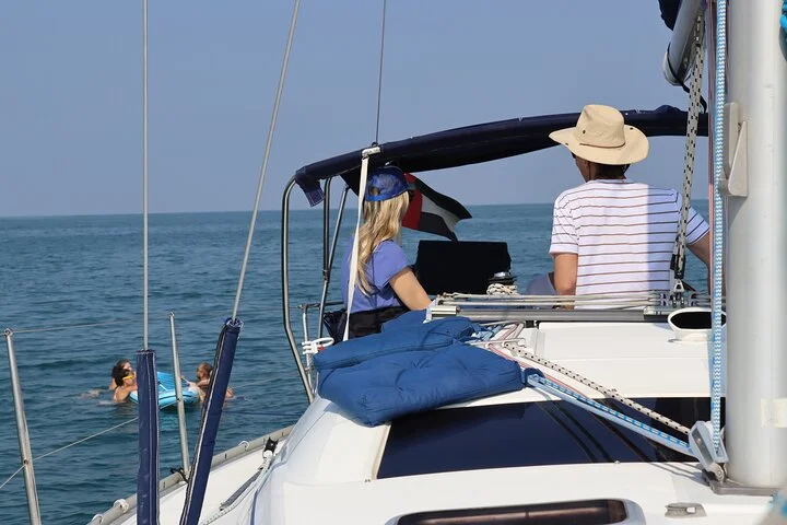 2-hours Sailing Yacht Tour in Dubai