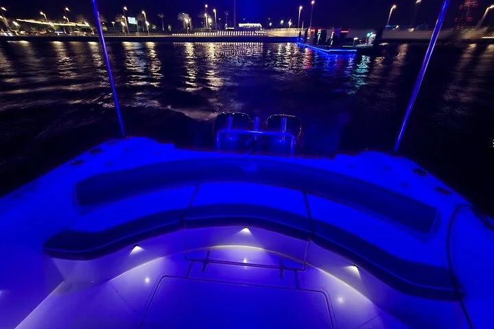2Hours and 30Minute Private Boat Tour in Dubai