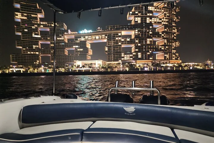 2Hours and 30Minute Private Boat Tour in Dubai