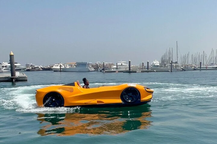 30 Minutes Jet Car Dubai Experience