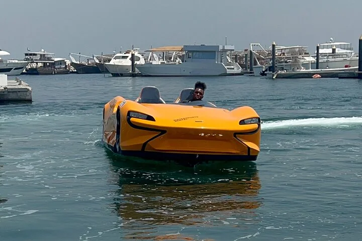 30 Minutes Jet Car Dubai Experience