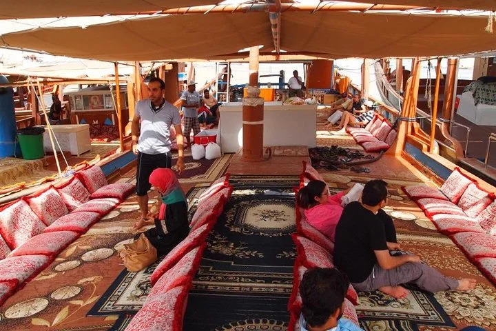 4-Day Tours: Dubai City -Safari -Abu Dhabi -Dhow Cruise -Dibba