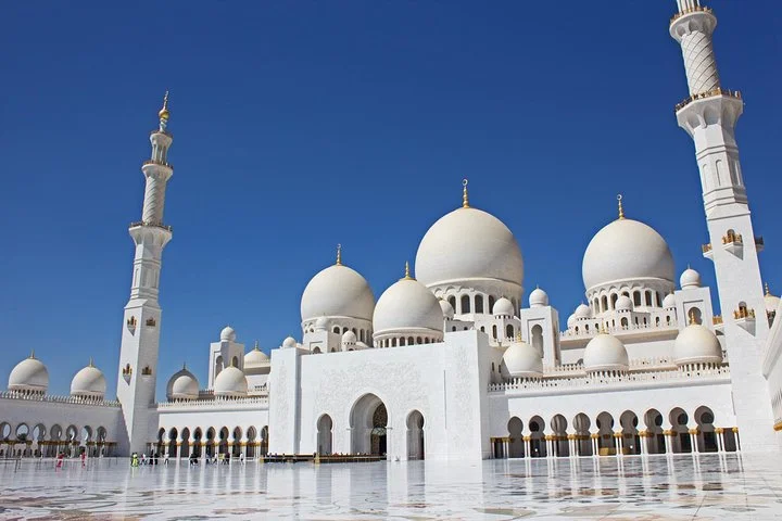 4-Day Tours: Dubai City -Safari -Abu Dhabi -Dhow Cruise -Dibba