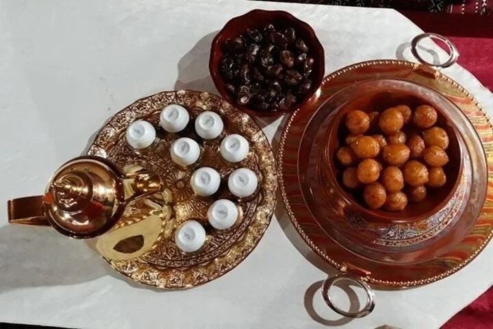 4 Hour Morning/Evening Desert Safari - Camel Ride & Sand Boarding