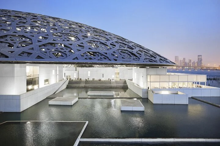 5* Abu Dhabi Sightseeing Tour with 4X4 Private Car