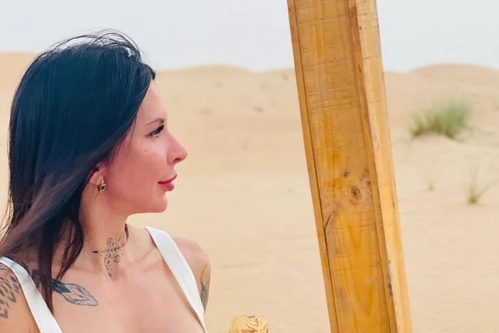 5-Hour Private Guided Desert Dinner in Dubai