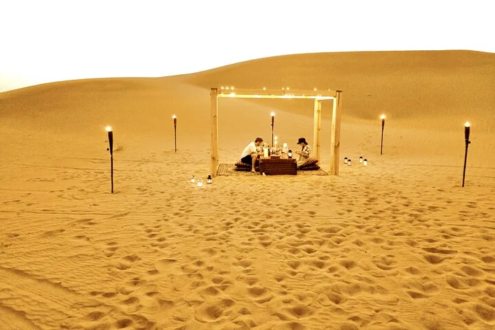 5-Hour Private Guided Desert Dinner in Dubai