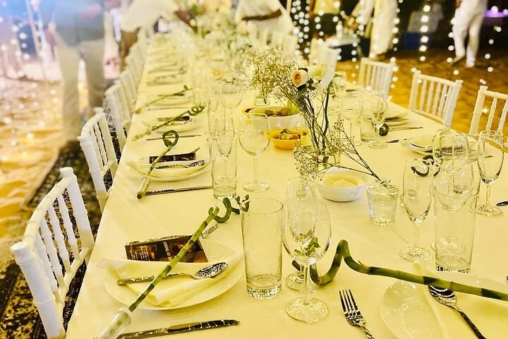 5-Hour Private Guided Desert Dinner in Dubai