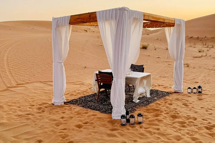 5-Hour Private Guided Desert Dinner in Dubai