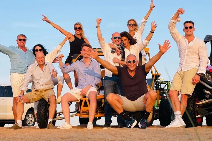 5-Hour Private Guided Desert Dinner in Dubai
