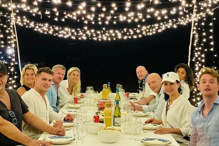 5-Hour Private Guided Desert Dinner in Dubai