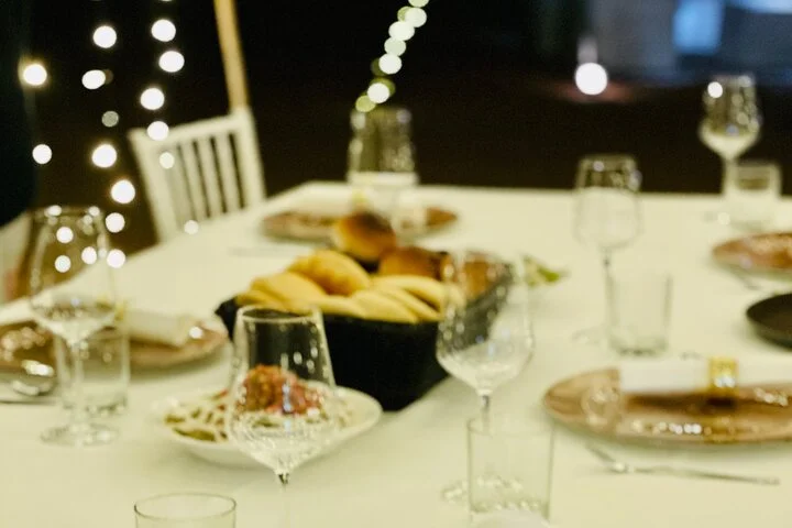 5-Hour Private Guided Desert Dinner in Dubai