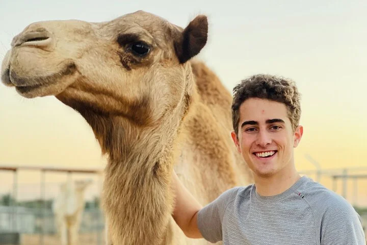 5-Hour Private Guided Desert Dinner in Dubai