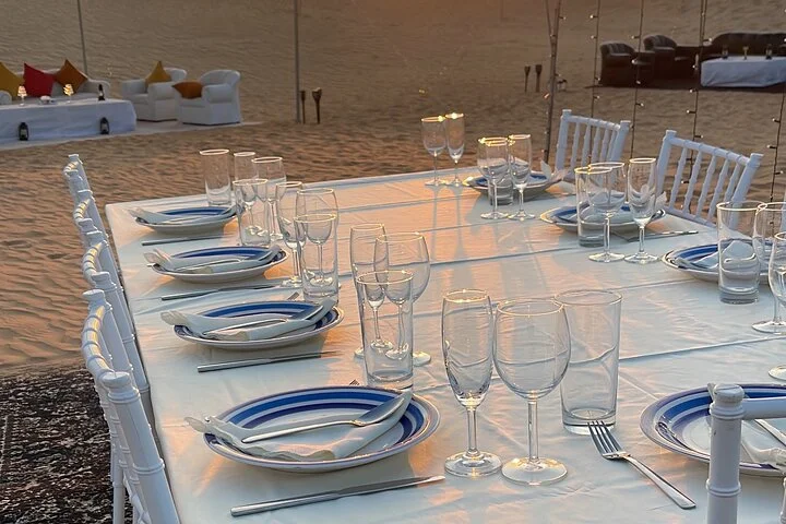 5-Hour Private Guided Desert Dinner in Dubai