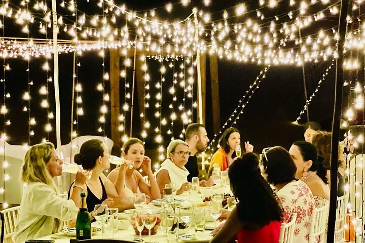 5-Hour Private Guided Desert Dinner in Dubai