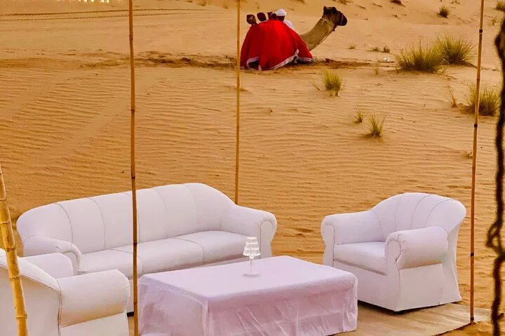 5-Hour Private Guided Desert Dinner in Dubai