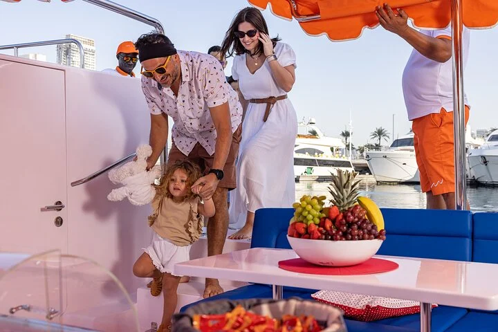 Abra Tours - Dubai Sightseeing Cruises