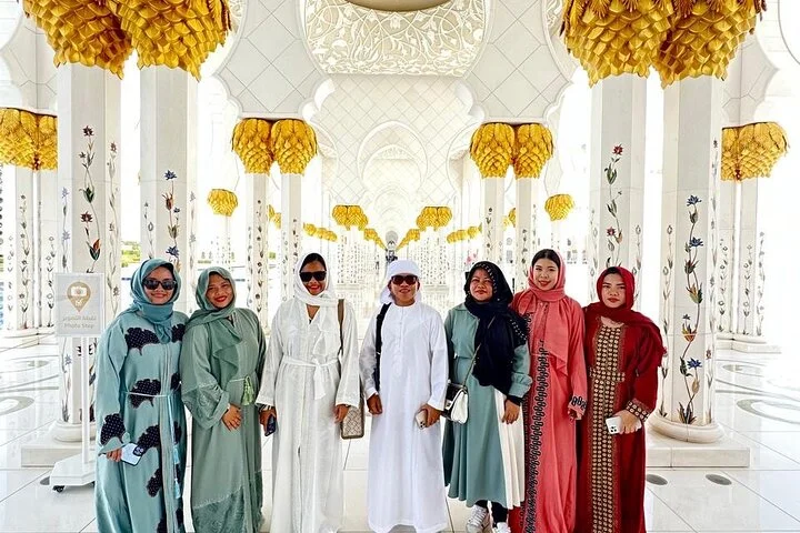 Abu Dhabi City Tour By Private Car