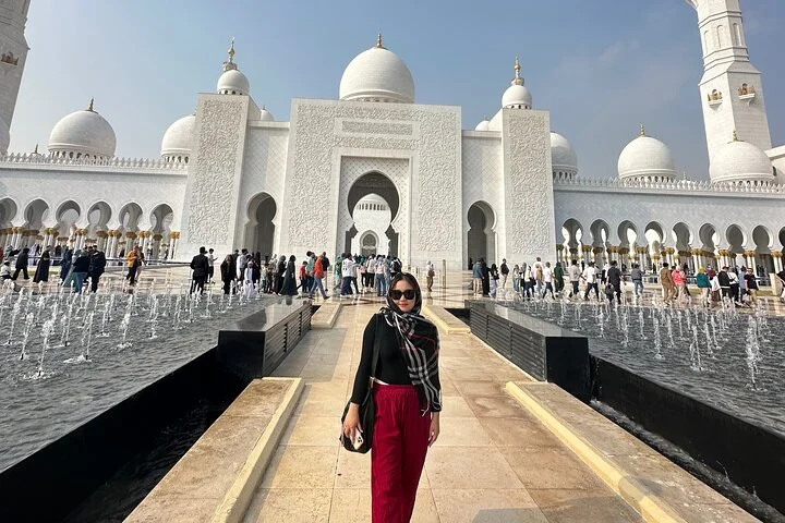 Abu Dhabi City Tour By Private Car