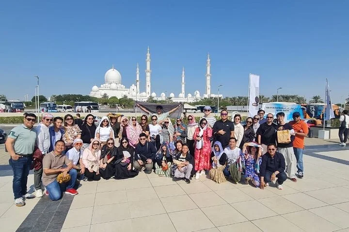 Abu Dhabi City Tour By Private Car