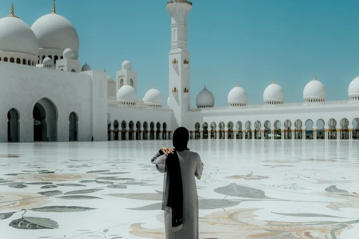 Abu Dhabi City Tour from Dubai Shared Journey