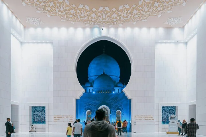 Abu Dhabi City Tour from Dubai Shared Journey