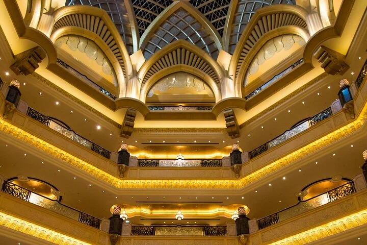 Abu Dhabi City Tour with Grand Mosque & Louvre Museum Entry