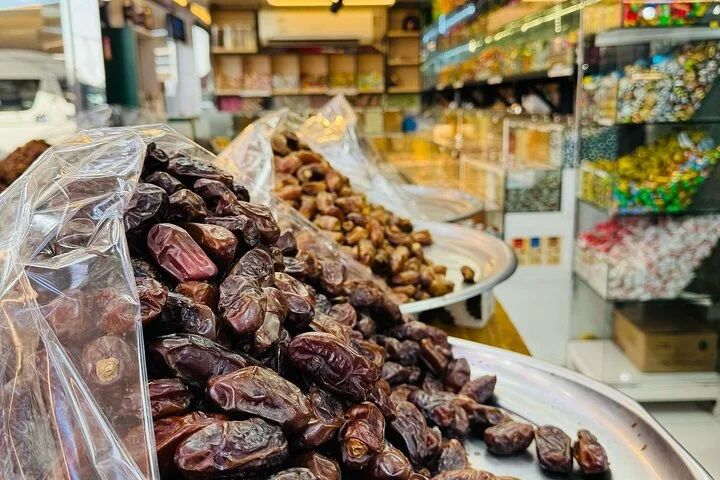 Abu Dhabi City Tour with Grand Mosque & Louvre Museum Entry