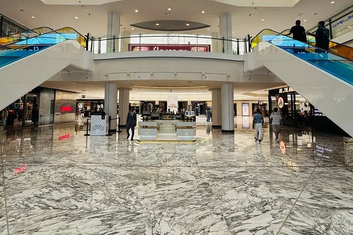 Abu Dhabi City Tour with Grand Mosque & Louvre Museum Entry