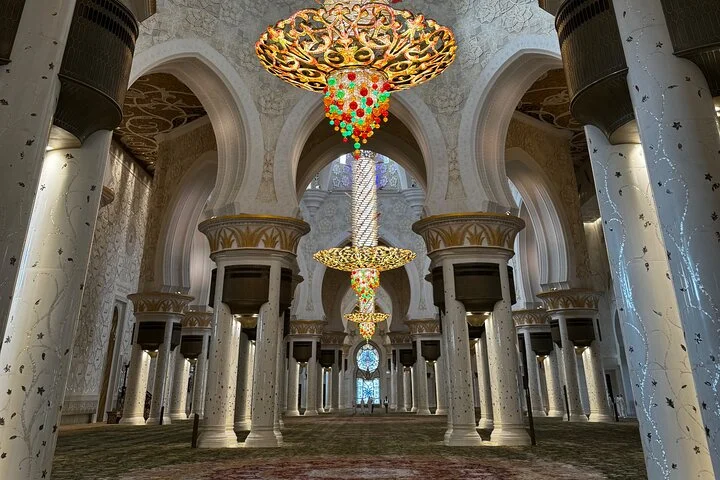 Abu Dhabi Full Day Basic Tour Culture and Landmark Highlights